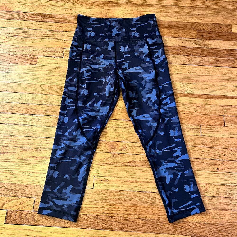 Zyia Leggings Womens 4 Camouflage Pocket Cropped Pants Gray Black